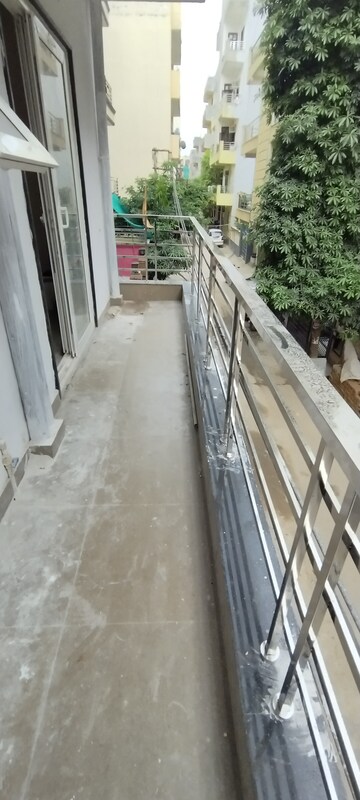 Balcony in 2 BHK Builder Floor at Dharam Flats, Palam Vihar Extension – for Rent