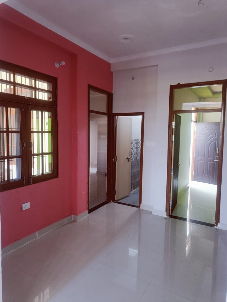 Room, deva road 2 Bedroom 900 Sq.Ft. Villa In Deva Road Lucknow 8988599