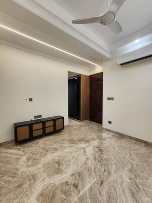 Room in 3 BHK Apartment at Nakshatra Prithvi, Nalasopara East – for Sale