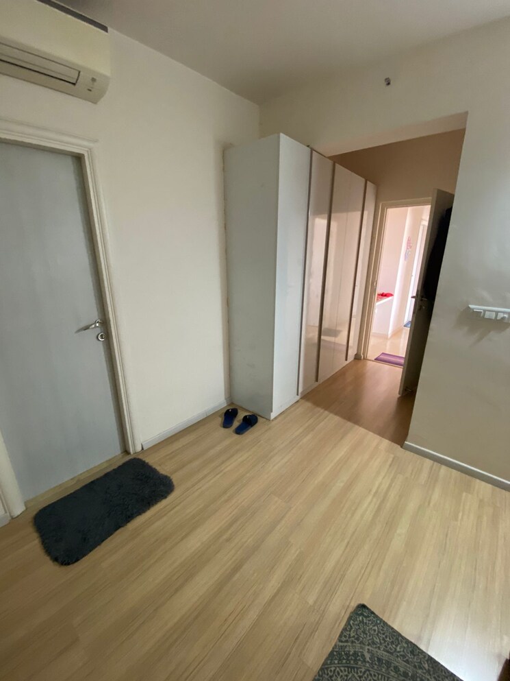 Room, dlf-the-skycourt 3 Bedroom 1931 Sq.Ft. Apartment In Sector 86 Gurgaon 8988652