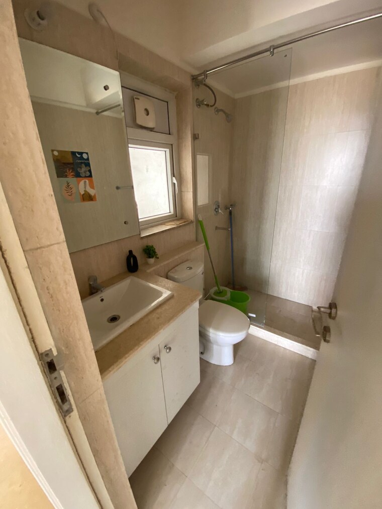 Bathroom, dlf-the-skycourt 3 Bedroom 1931 Sq.Ft. Apartment In Sector 86 Gurgaon 8988652
