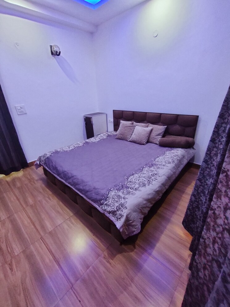 Bedroom, amolik-residency 3 Bedroom 170 Sq.Yd. Builder Floor In Sector 86 Faridabad 8988658