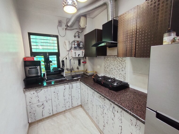 Kitchen, amolik-residency 3 Bedroom 170 Sq.Yd. Builder Floor In Sector 86 Faridabad 8988658