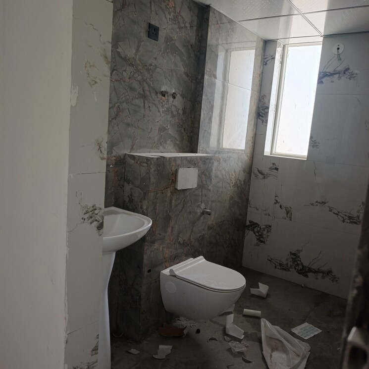 Bathroom, shiv-sai-emerald-heights 4 Bedroom 2190 Sq.Ft. Apartment In Sector 88 Faridabad 8988700