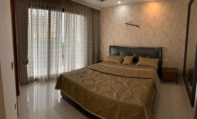 Bedroom, sector 16 6 Bedroom 250 Sq.Yd. Independent House In Sector 16 Panchkula 8988689