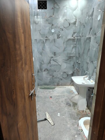 Bathroom in 3 BHK Builder Floor at Sant Nagar – for Rent