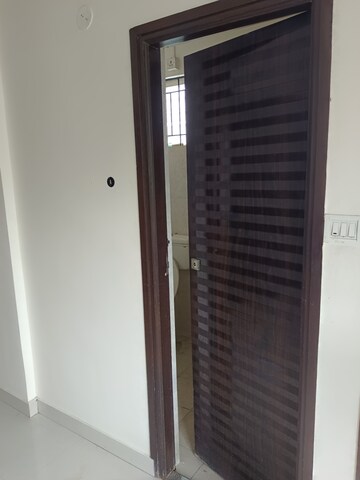  1 RK Apartment at Prakruthi Gardens, Wilson Garden – for Rent