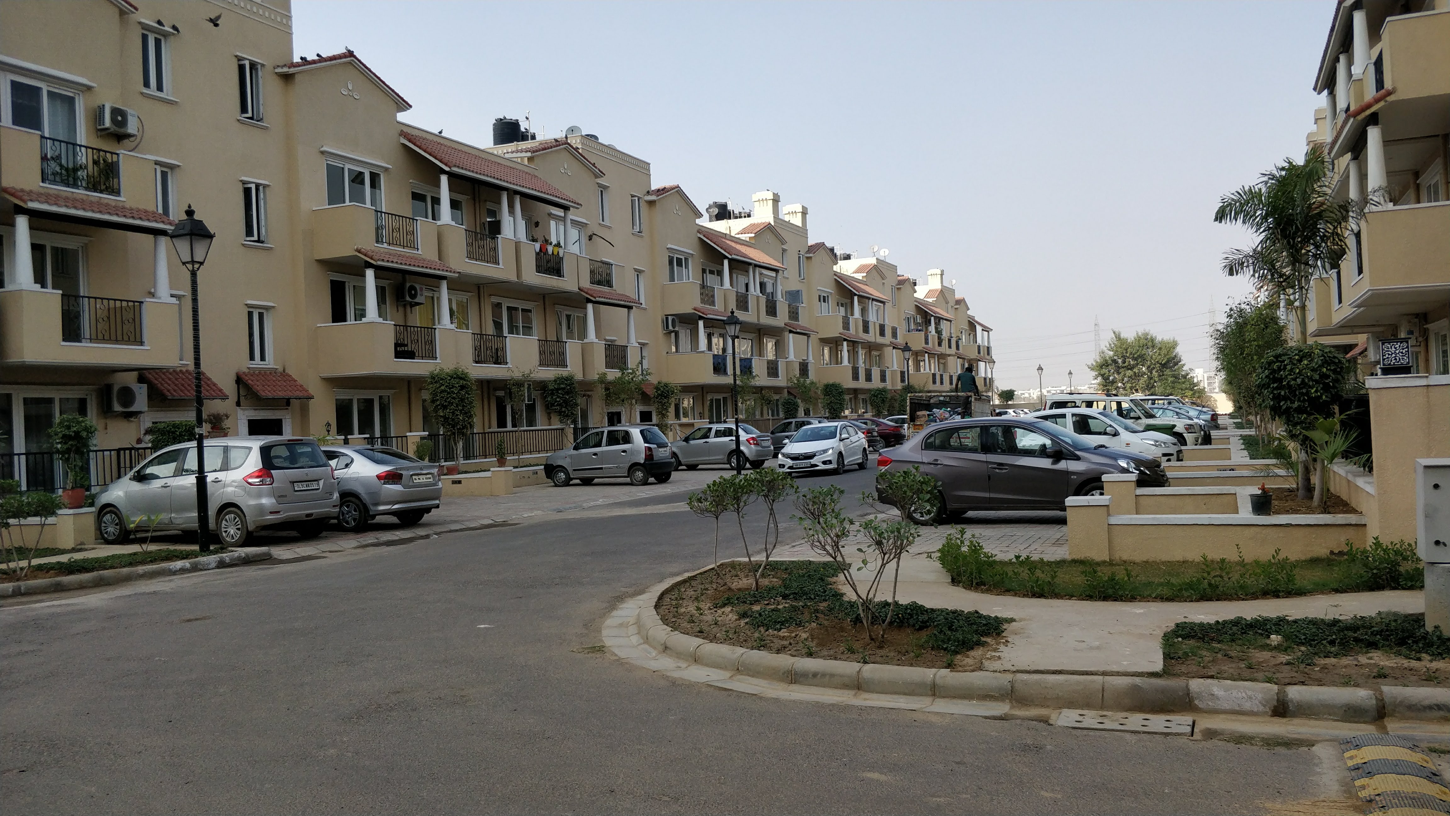 3 BHK + Study Room Apartment For Rent in Emaar Emerald Floors Premier