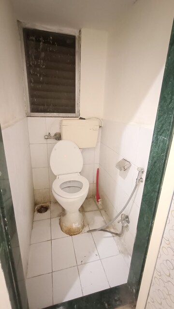2 BHK Apartment For Rent in Vijay Apartments Waghbil, Waghbil