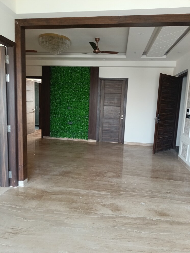 Room, ansal-api-esencia 3 Bedroom 2000 Sq.Ft. Builder Floor In Sector 67 Gurgaon 8988809