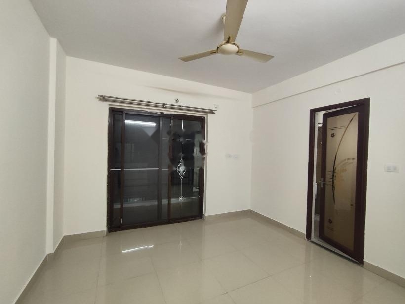 2 BHK 770 Sq.Ft. Apartment in Whitestone Landmark