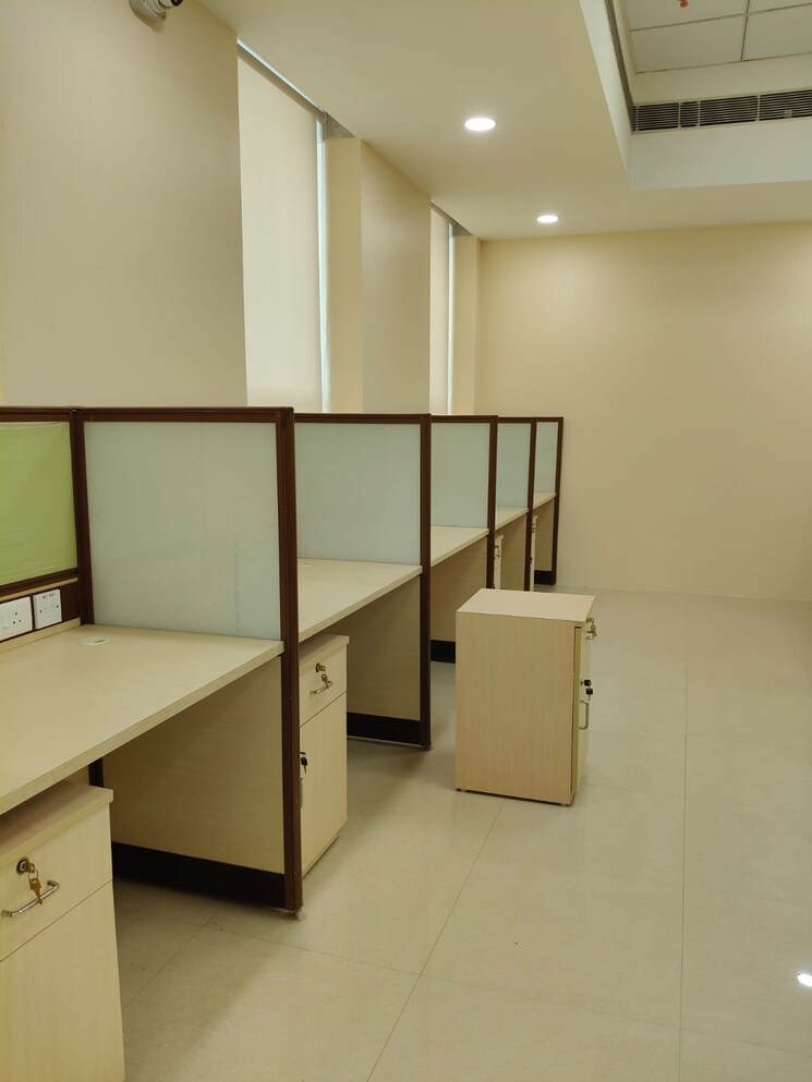Team Area, mani-casadona Commercial Office Space 4020 Sq.Ft. In New Town Kolkata 8988776