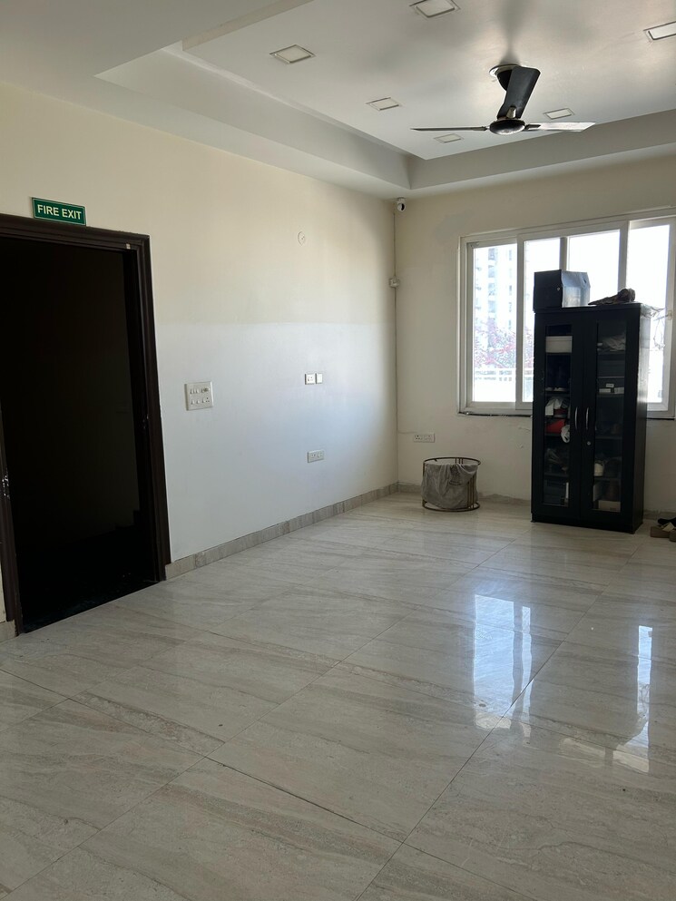 Room, vatika-city 1 RK 450 Sq.Ft. Builder Floor In Sector 49 Gurgaon 8988812