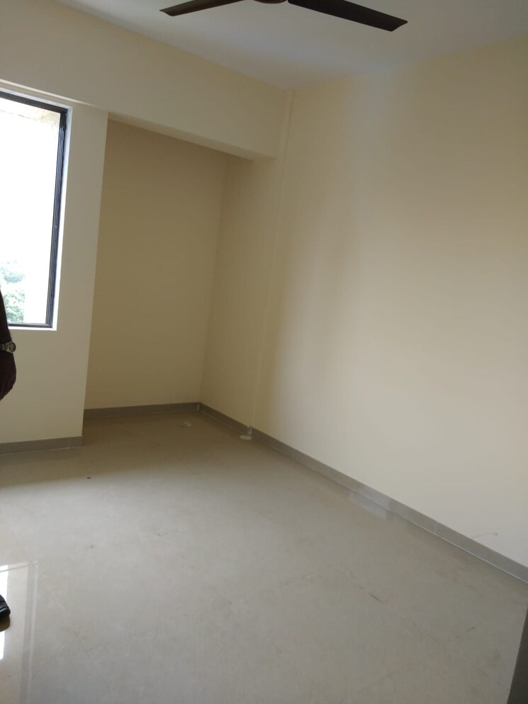 Room, paradigm-zenith-pushpanjali-residency-phase-iii 1 Bedroom 550 Sq.Ft. Apartment In Ghodbunder Road Thane 8988823