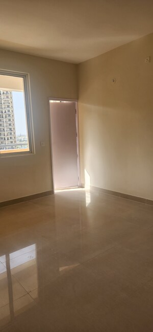 4 BHK Apartment For Sale in SARE Petioles, Sector 92