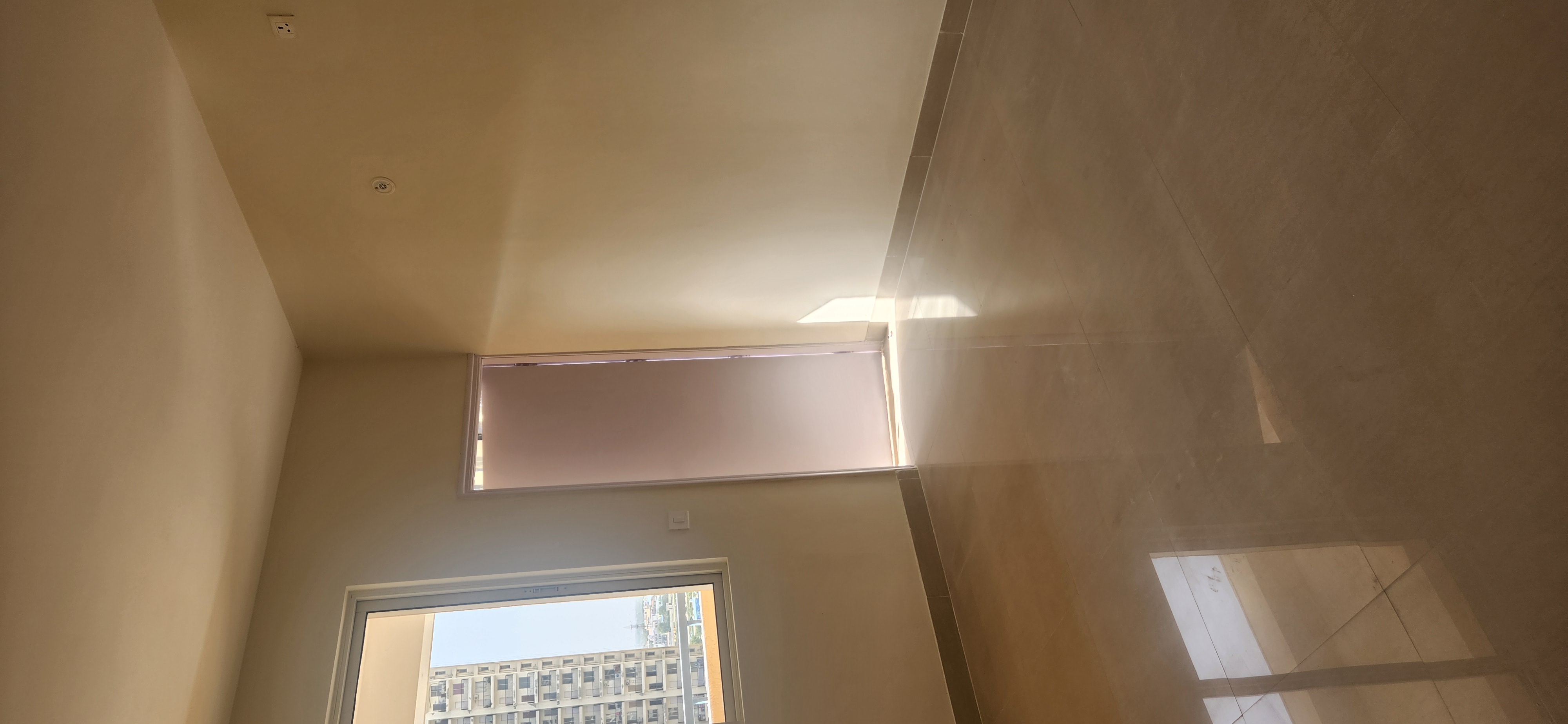 4 BHK + Servant Room Apartment For Sale in SARE Petioles