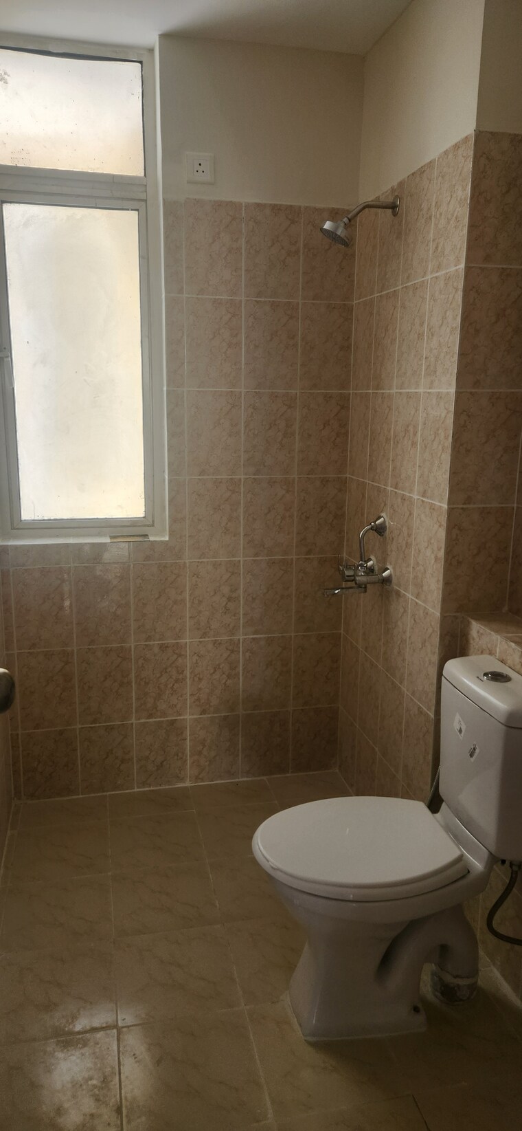 Bathroom, sare-petioles 4 Bedroom 2180 Sq.Ft. Apartment In Sector 92 Gurgaon 8988846