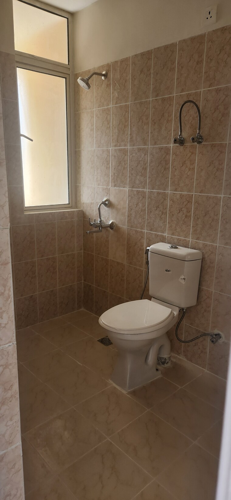 Bathroom, sare-petioles 4 Bedroom 2180 Sq.Ft. Apartment In Sector 92 Gurgaon 8988846