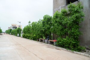  Plot – Exterior View View at Vidhan Sabha Marg - for Sale