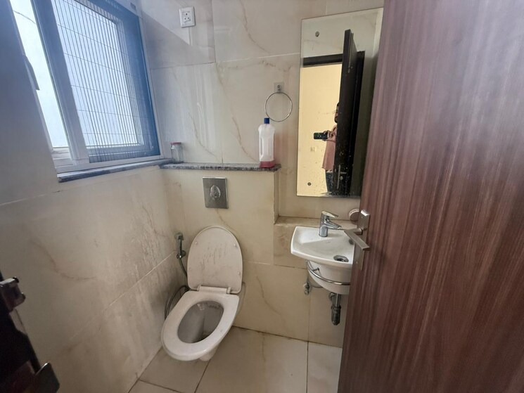 Attached Bathroom, sector 102 3 Bedroom 1852 Sq.Ft. Apartment In Sector 102 Gurgaon 8988871