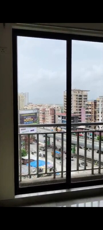 Master Plan in 2 BHK Apartment at Harmony Signature Towers, Owale – for Sale