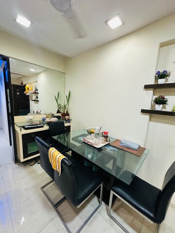 Study Room in 2 BHK Apartment at Tulsi Chambers, Chembur – for Rent
