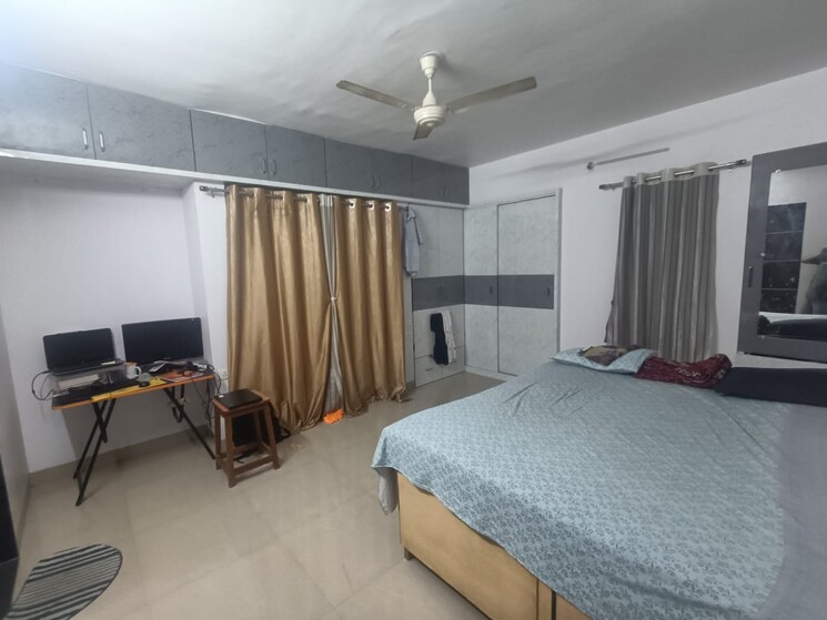 Bedroom, mohan-lexuz 2 Bedroom 1000 Sq.Ft. Apartment In Baner Pune 8988870