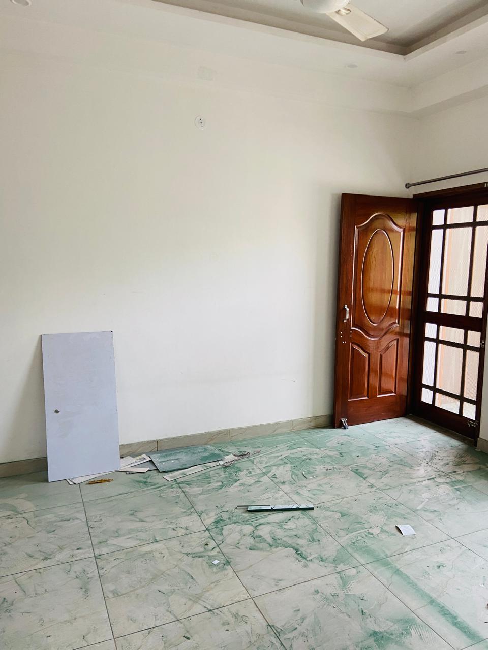 2 BHK Builder Floor For Rent in Rajpur Road 