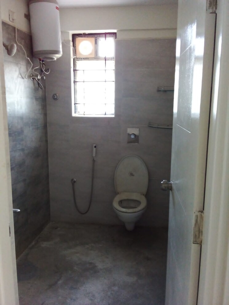 Bathroom, arna-meadows 2.5 Bedroom 1395 Sq.Ft. Apartment In Bannerghatta Road Bangalore 8988868