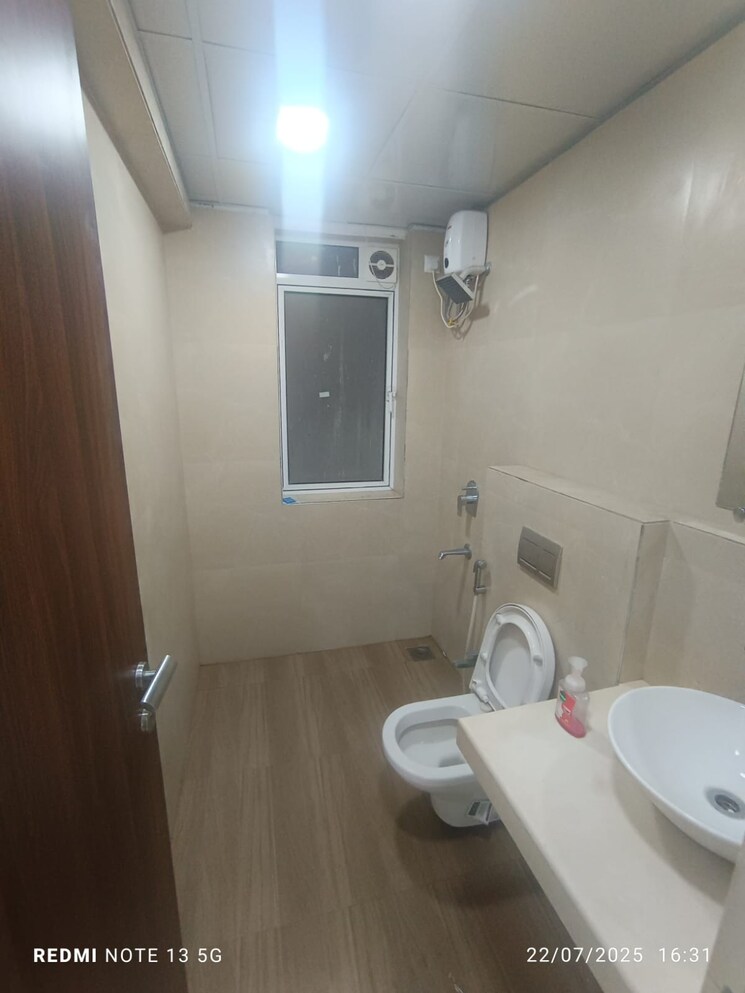 Bathroom, tridhaatu-morya 2 Bedroom 750 Sq.Ft. Apartment In Chembur Mumbai 8988928