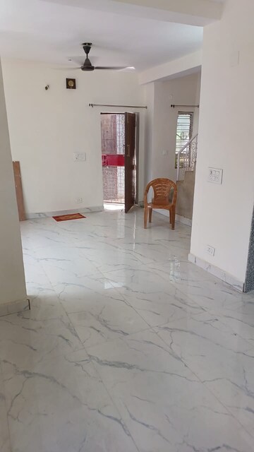 1 BHK Builder Floor For Rent in Vikas Puri