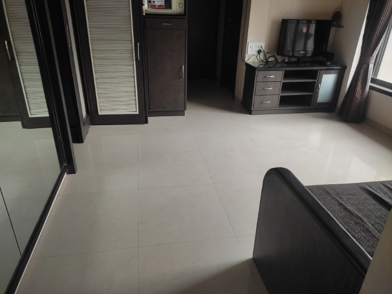 2 BHK + Pooja Room Apartment For Rent in Runwal Garden City