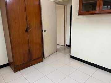 Room in 2 BHK Apartment at Simran Palace Apartments, Sanpada – for Sale