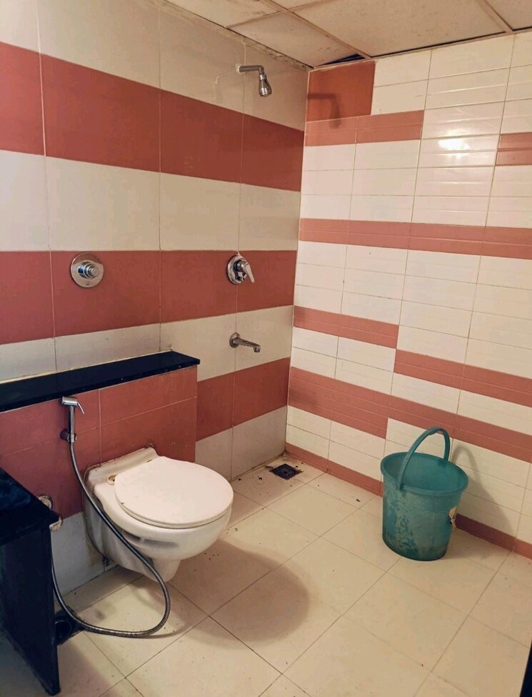 Bathroom, mythreyi-aikya 2.5 Bedroom 1340 Sq.Ft. Apartment In Bannerghatta Road Bangalore 8989006