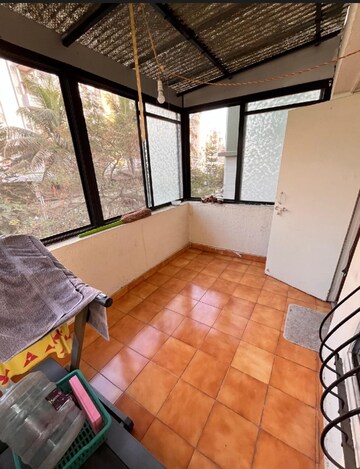 Room in 2 BHK Apartment at Raviraj Planet Millenium, Pimple Saudagar – for Rent