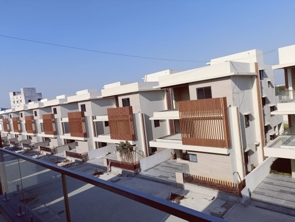 4 BHK + Pooja Room,Servant Room,Study Room,Extra Room Villa For Sale in Vattinagulapally