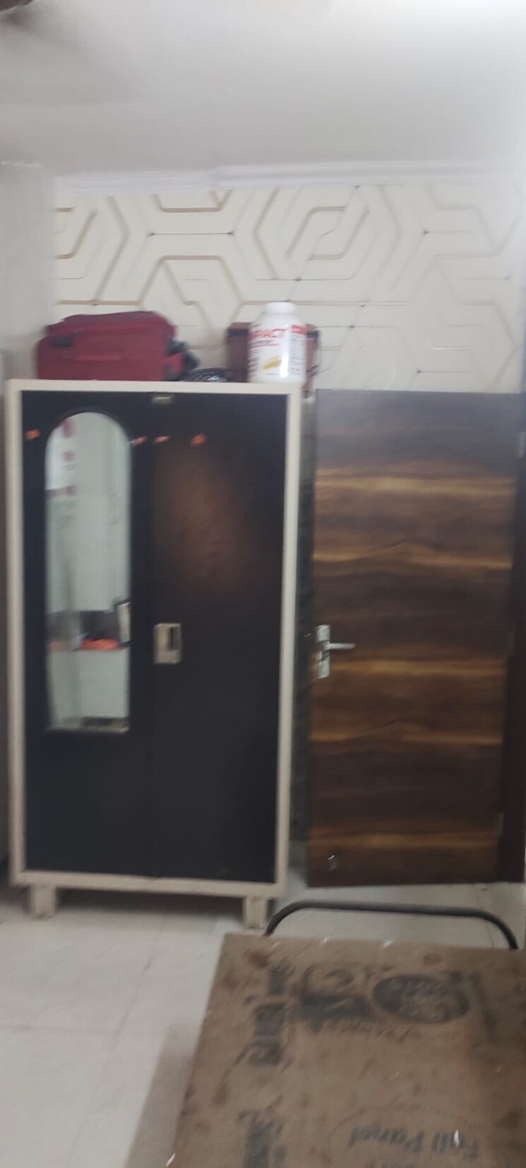 undefined, rohini 2 Bedroom 700 Sq.Ft. Builder Floor In Rohini Delhi 8989024