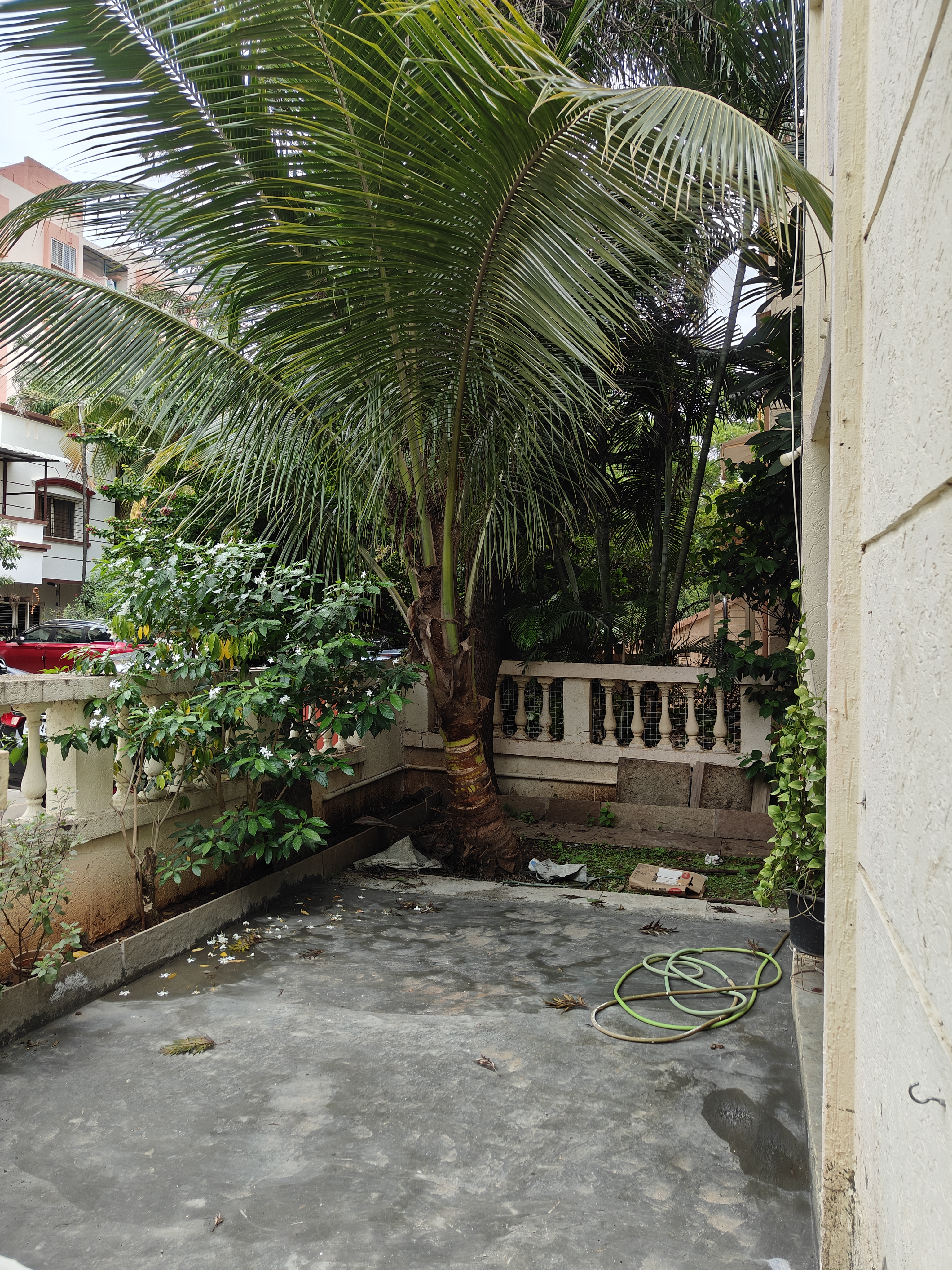 4 BHK + Servant Room Villa For Rent in Purple Five gardens