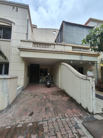 4 BHK Villa – Exterior View View at Purple Five gardens, Rahatani - for Rent