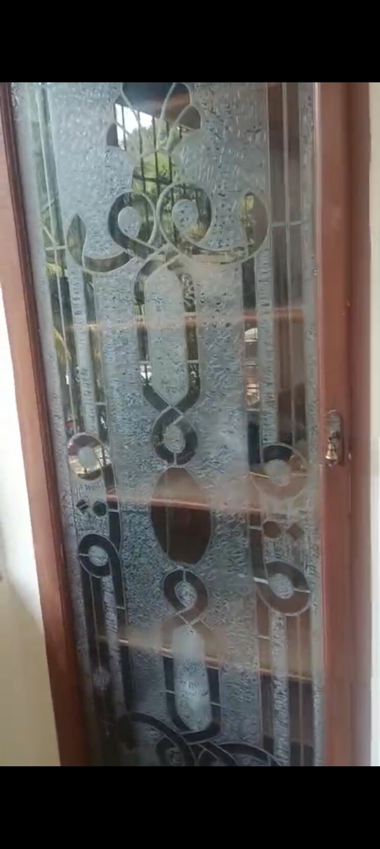 Bathroom, hilton-tower 1 Bedroom 500 Sq.Ft. Apartment In Andheri East Mumbai 8989063