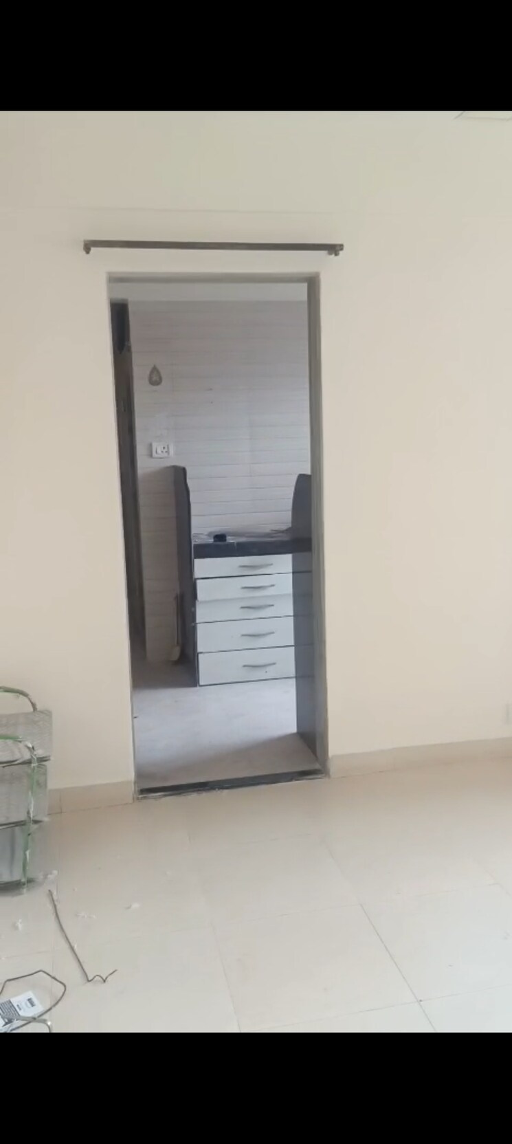 Room, hilton-tower 1 Bedroom 500 Sq.Ft. Apartment In Andheri East Mumbai 8989063