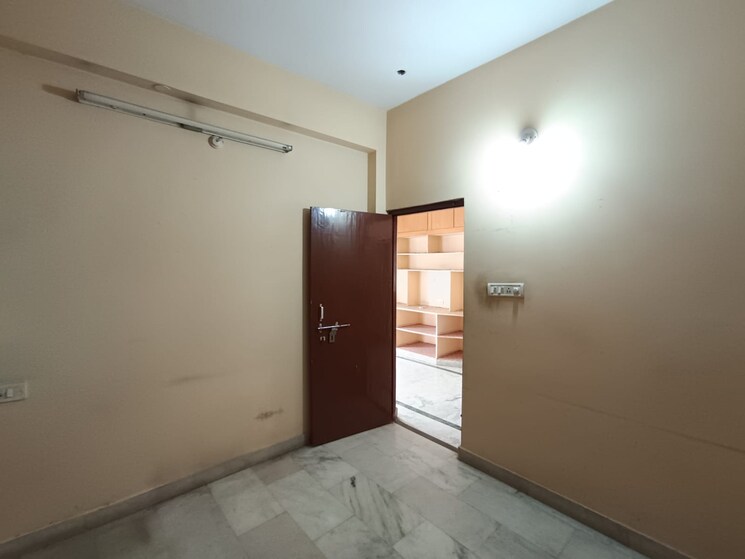Room, tarnaka 2 Bedroom 1050 Sq.Ft. Apartment In Tarnaka Hyderabad 8989090