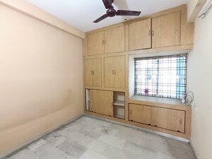Room in 2 BHK Apartment at Tarnaka – for Sale