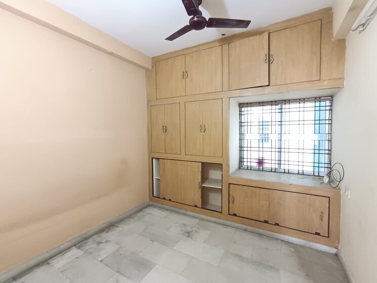 Room, tarnaka 2 Bedroom 1050 Sq.Ft. Apartment In Tarnaka Hyderabad 8989090