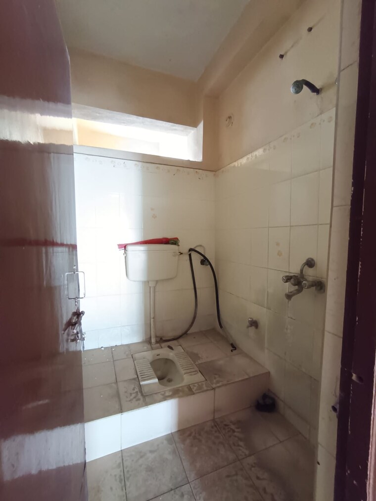 Bathroom, tarnaka 2 Bedroom 1050 Sq.Ft. Apartment In Tarnaka Hyderabad 8989090