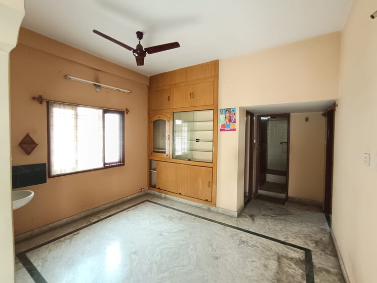 Room, tarnaka 2 Bedroom 1050 Sq.Ft. Apartment In Tarnaka Hyderabad 8989090