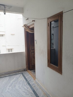 Room in 2 BHK Apartment at Tarnaka – for Sale