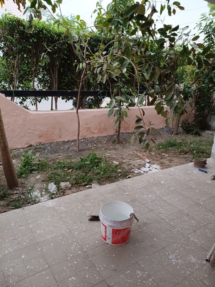 undefined, bptp-park-elite-floors 3 Bedroom 180 Sq.Yd. Independent House In Sector 85 Faridabad 8989110