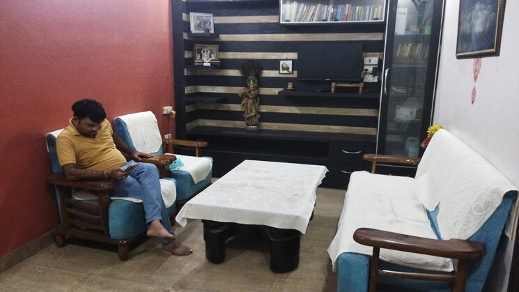 Living Room, parakh-homes 3 Bedroom 1300 Sq.Ft. Builder Floor In Gyan Khand I Ghaziabad 8989141