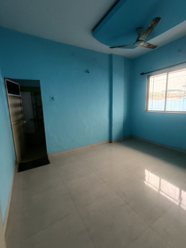 Room, vasai east 1 Bedroom 635 Sq.Ft. Apartment In Vasai East Palghar 8989119